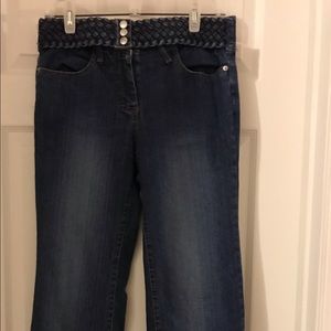 Boom Boom jeans with an.attached woven denim belt